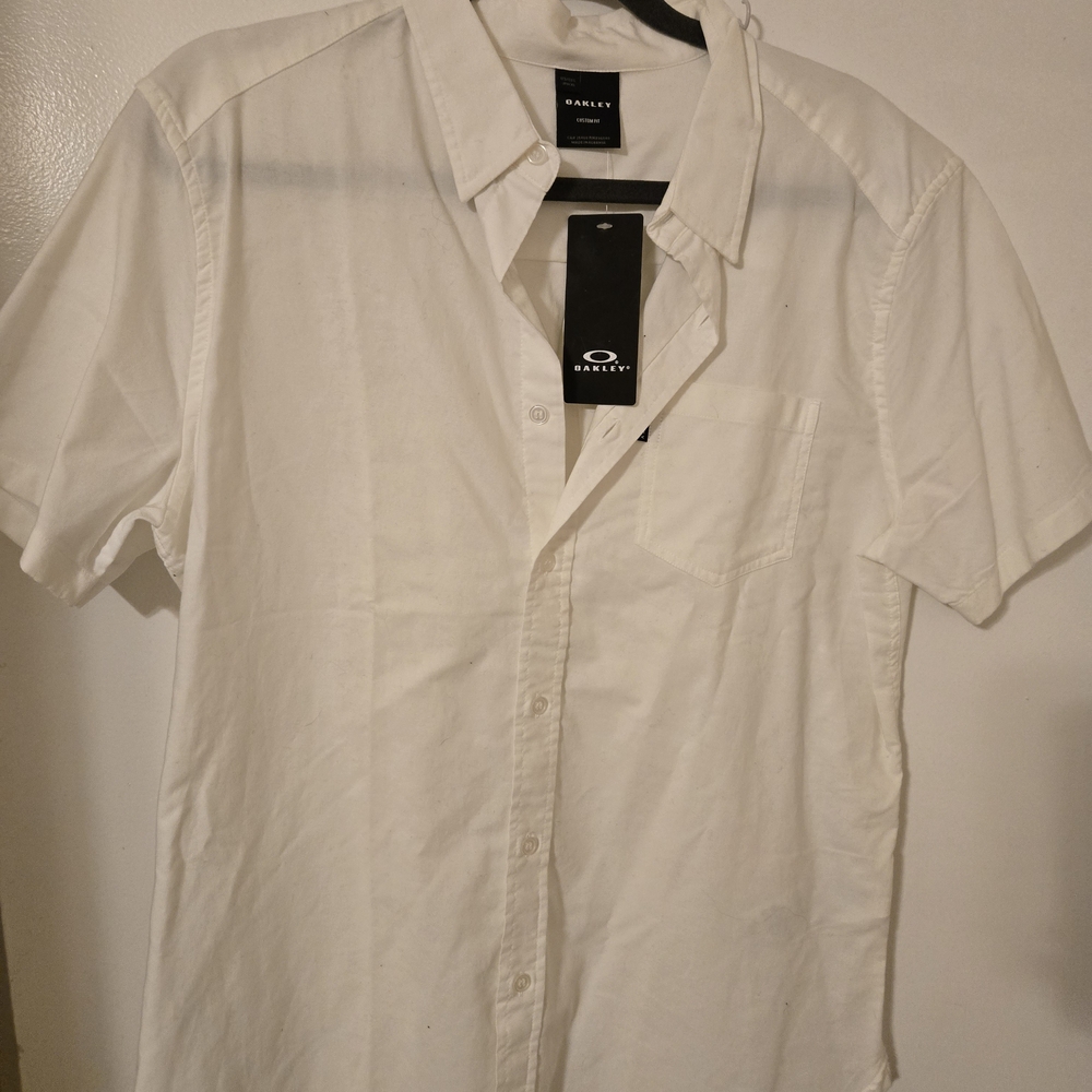 Oakley Men's Classic White Button Down Shirt